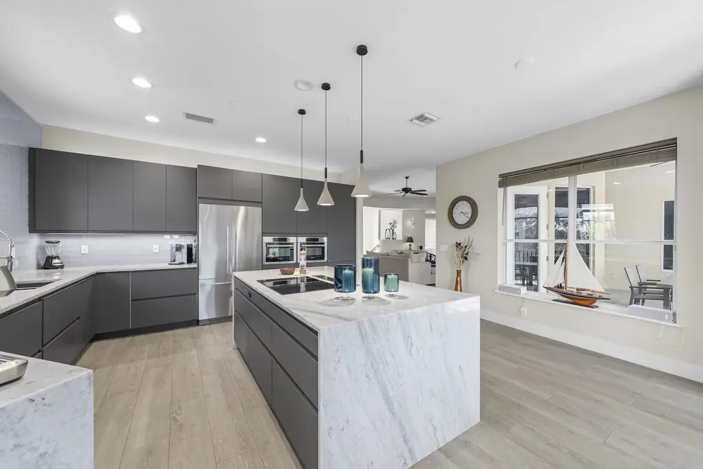 789 Pyrula Avenue Sanibel FL 33957