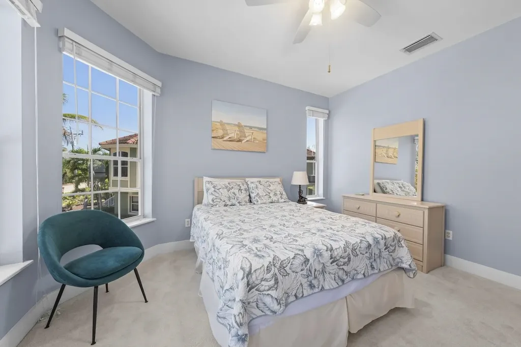 789 Pyrula Avenue Sanibel FL 33957
