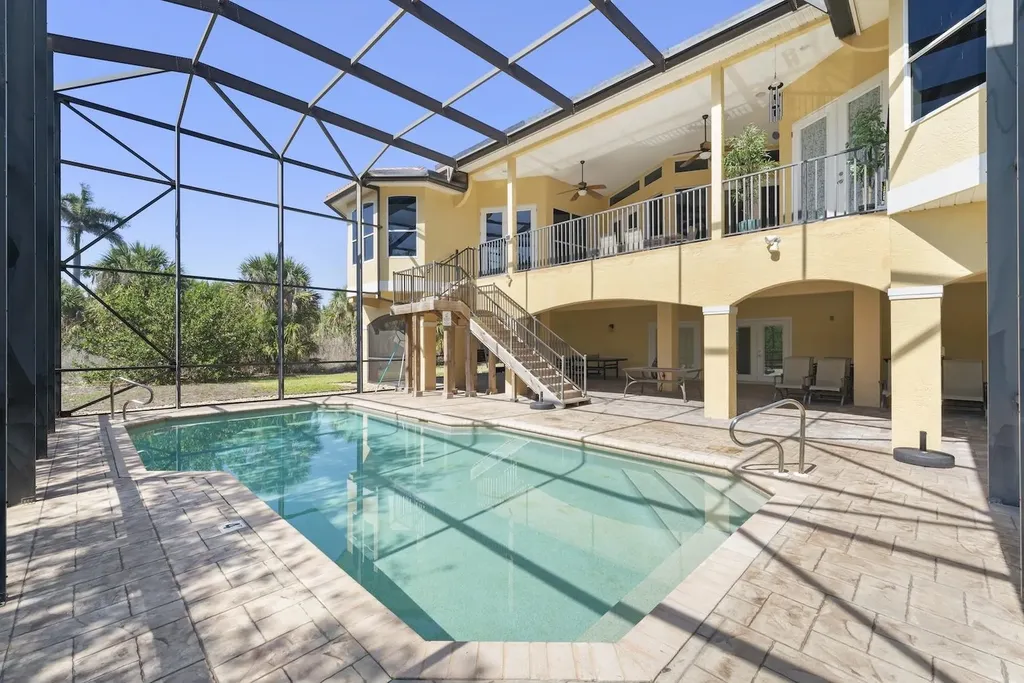 789 Pyrula Avenue Sanibel FL 33957