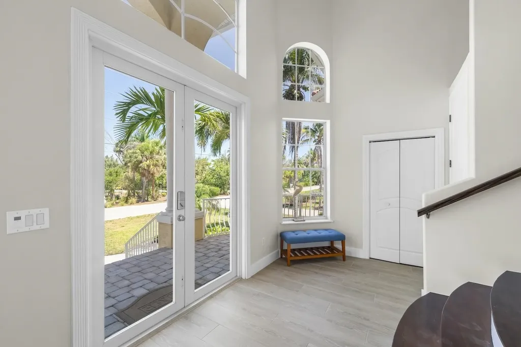 789 Pyrula Avenue Sanibel FL 33957