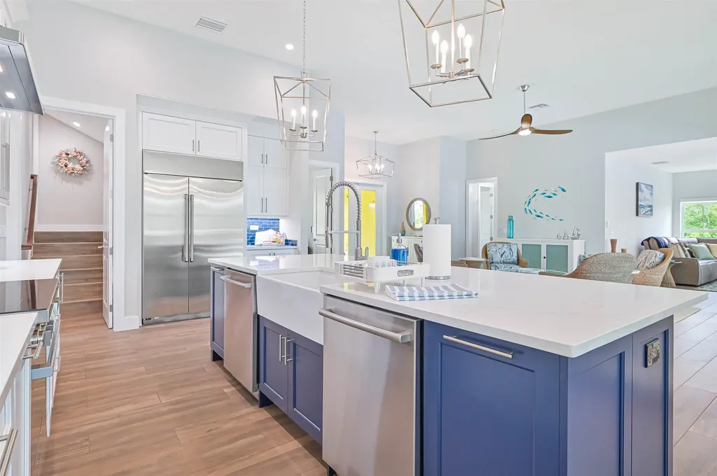 335 Cowry Court Sanibel FL 33957