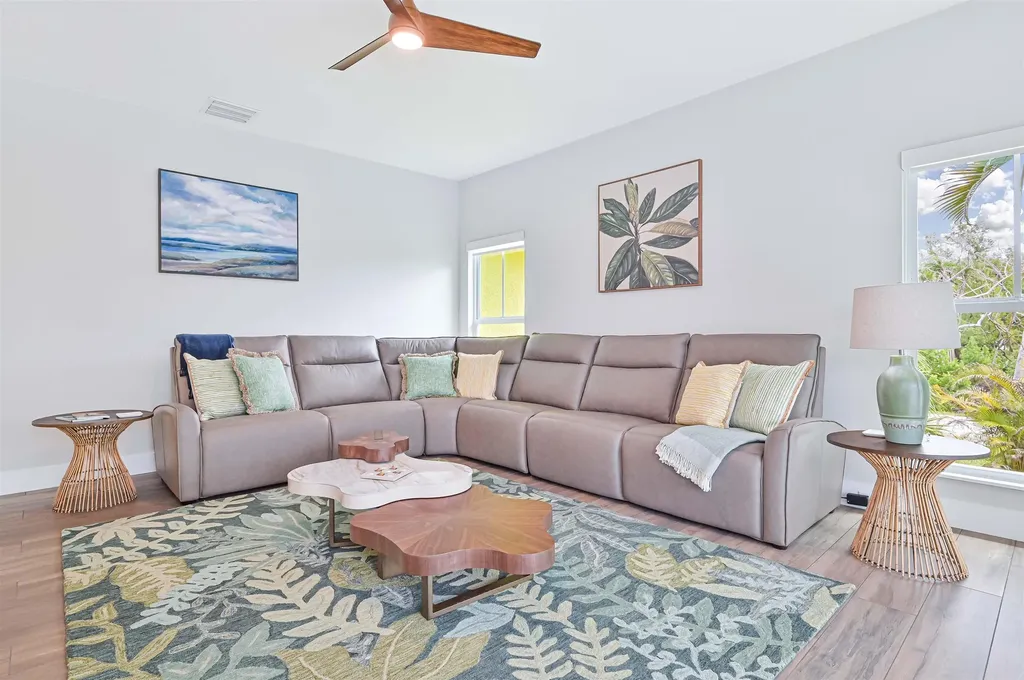 335 Cowry Court Sanibel FL 33957