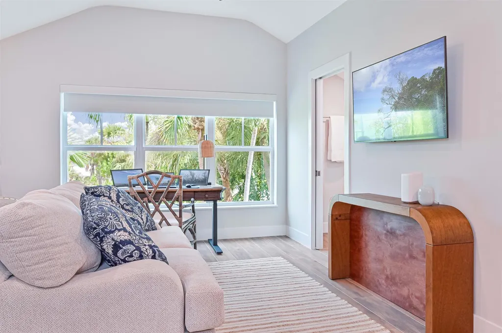 335 Cowry Court Sanibel FL 33957