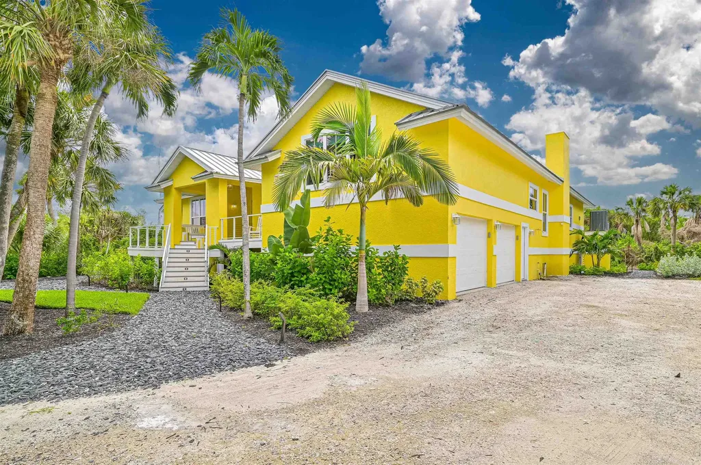 335 Cowry Court Sanibel FL 33957