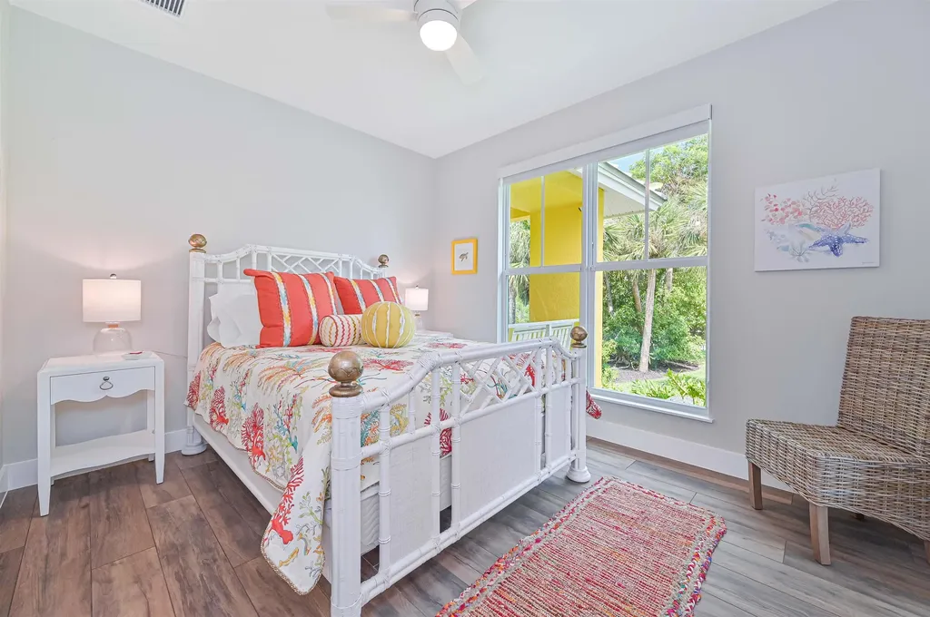 335 Cowry Court Sanibel FL 33957