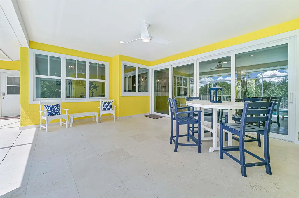 335 Cowry Court Sanibel FL 33957