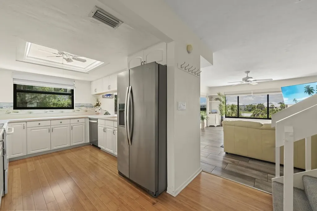 1394 Middle Gulf Drive Sanibel FL 33957