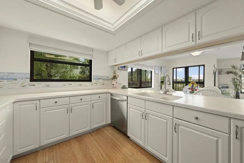 1394 Middle Gulf Drive Sanibel FL 33957