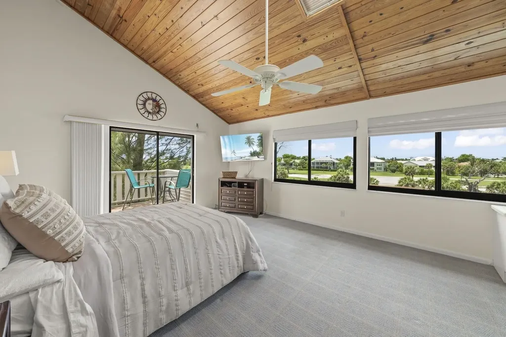 1394 Middle Gulf Drive Sanibel FL 33957
