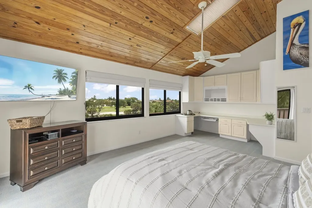 1394 Middle Gulf Drive Sanibel FL 33957