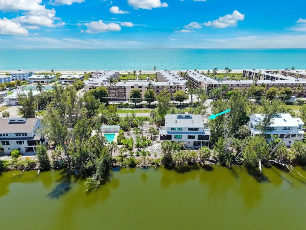 1394 Middle Gulf Drive Sanibel FL 33957