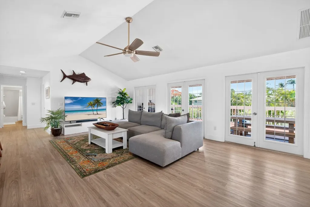 713 Durion Court Sanibel FL 33957