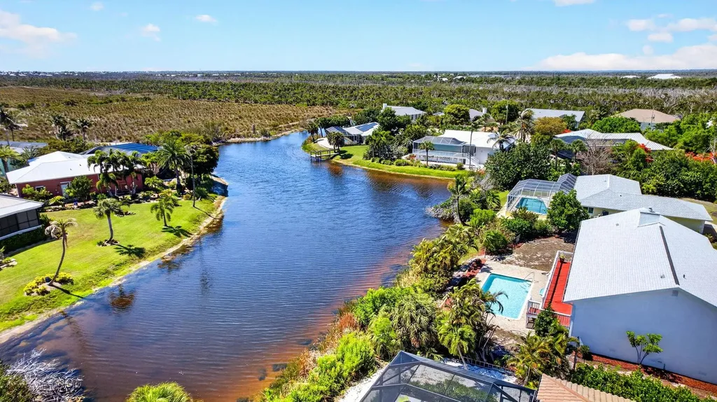 713 Durion Court Sanibel FL 33957