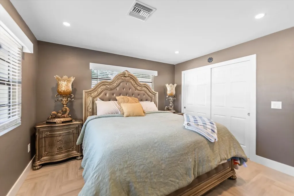 1200 Patterson Road Cape Coral FL 33909
