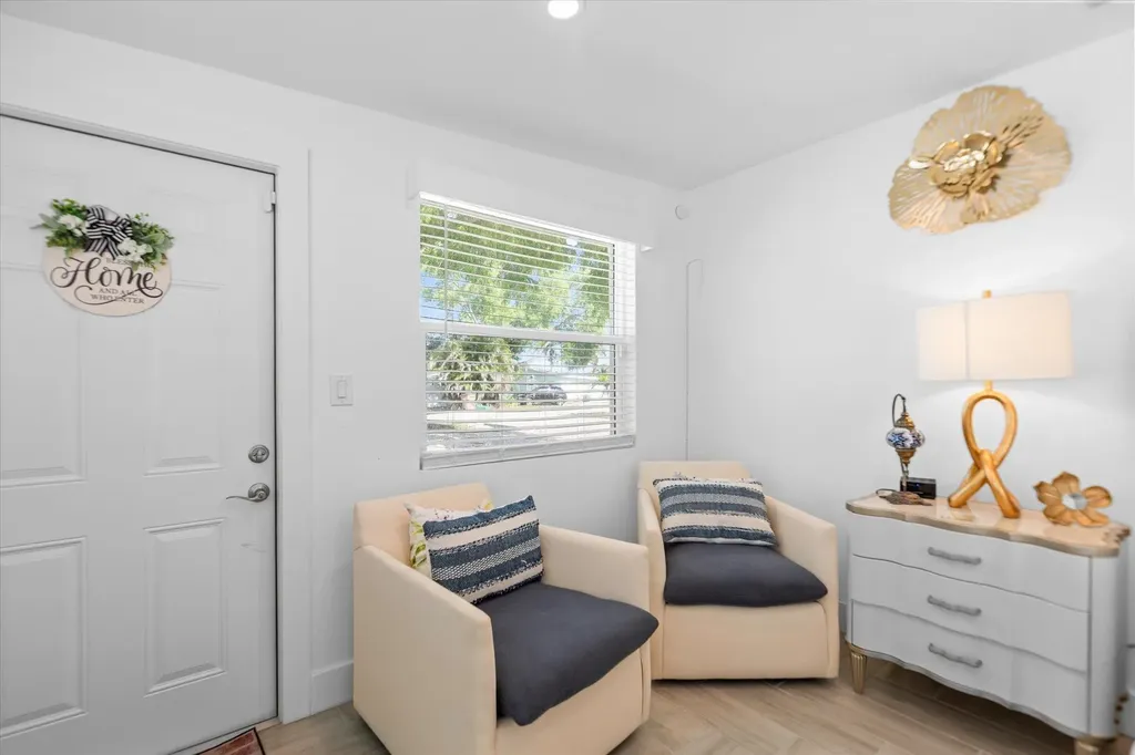 1200 Patterson Road Cape Coral FL 33909