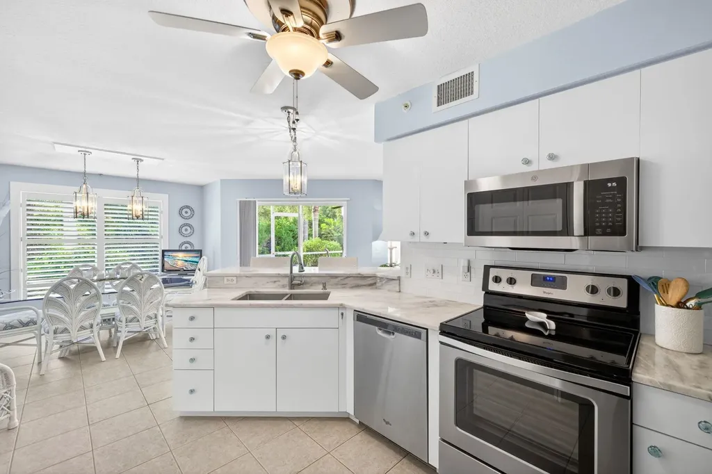 28851 Bermuda Lago Court Bonita Springs FL 34134