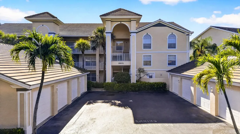 28851 Bermuda Lago Court Bonita Springs FL 34134