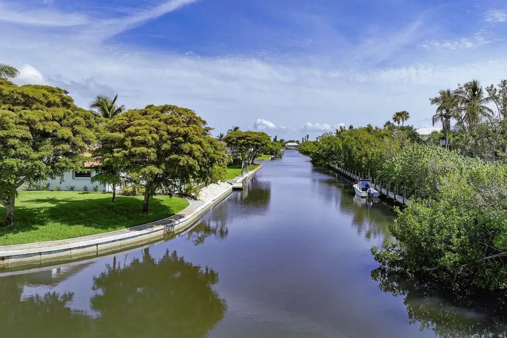 805 East Gulf Drive Sanibel FL 33957