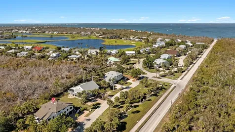 974 Greenwood Court S Sanibel FL 33957