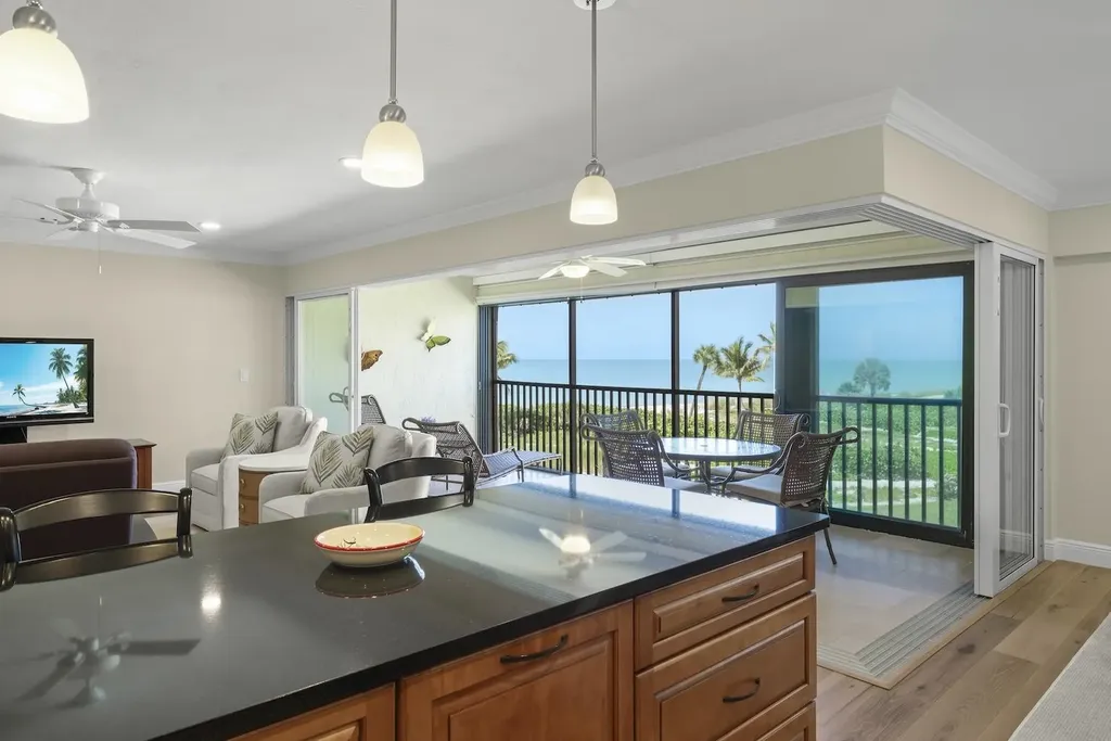 2721 W Gulf Drive Sanibel FL 33957