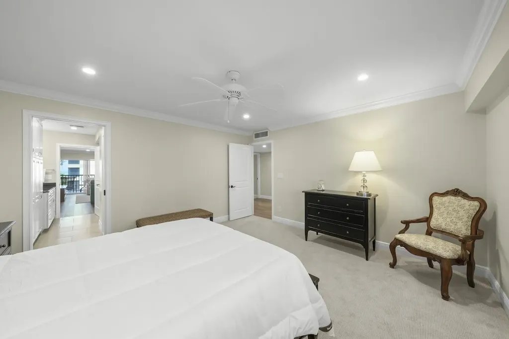 2721 W Gulf Drive Sanibel FL 33957