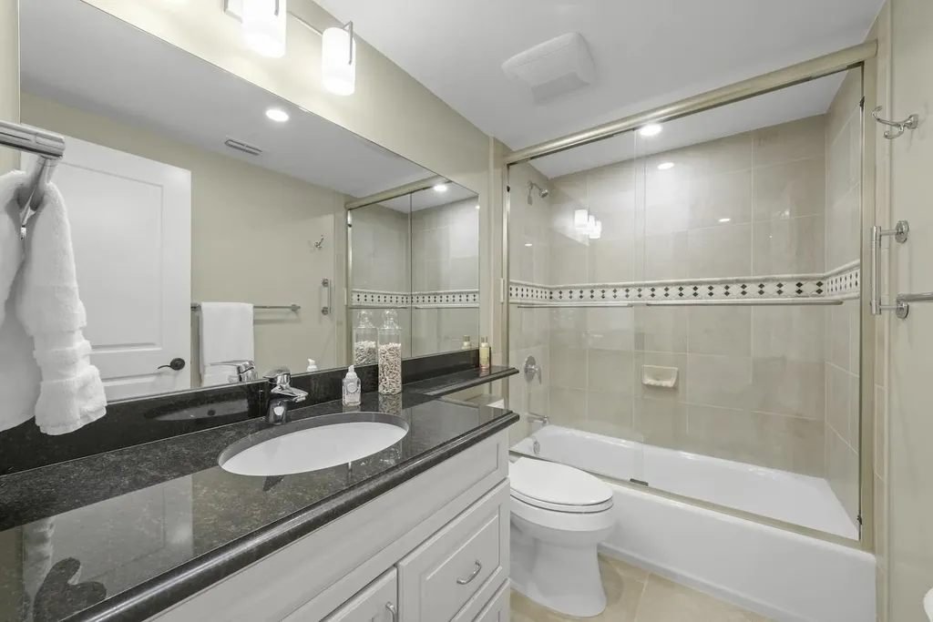 2721 W Gulf Drive Sanibel FL 33957