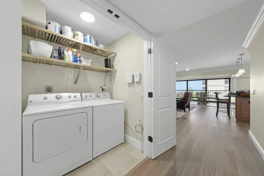 2721 W Gulf Drive Sanibel FL 33957