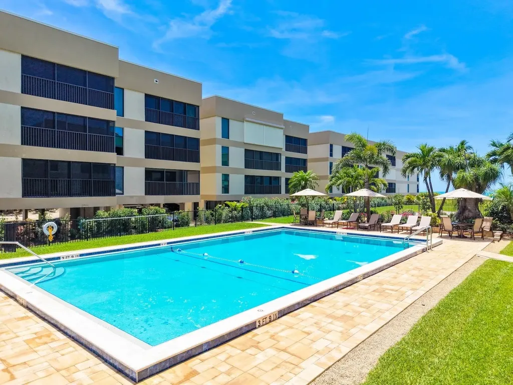 2721 W Gulf Drive Sanibel FL 33957