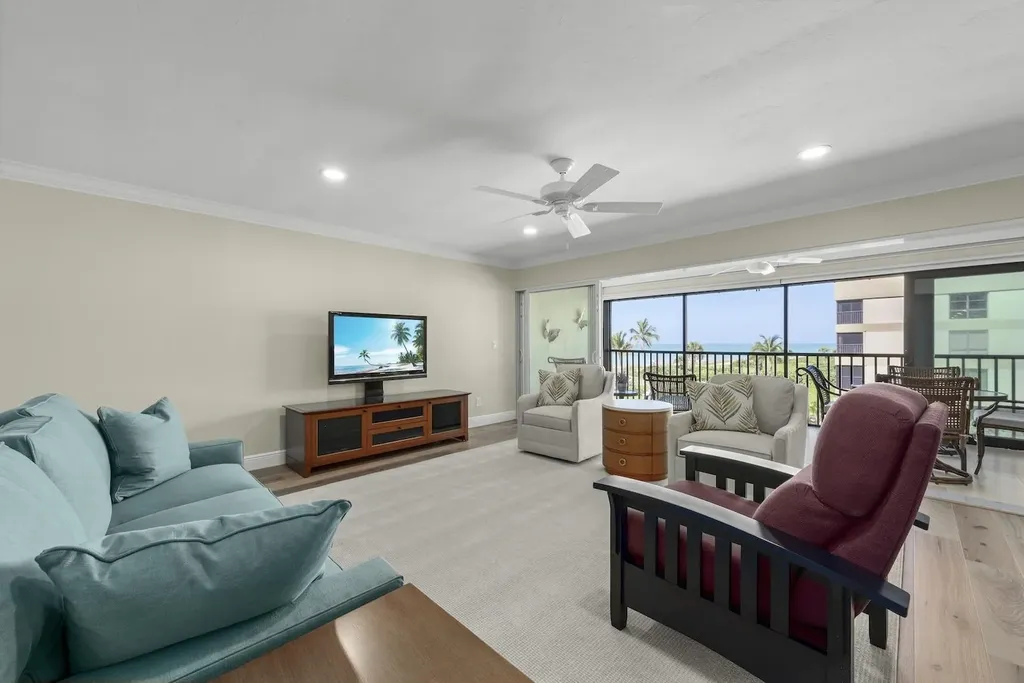 2721 W Gulf Drive Sanibel FL 33957