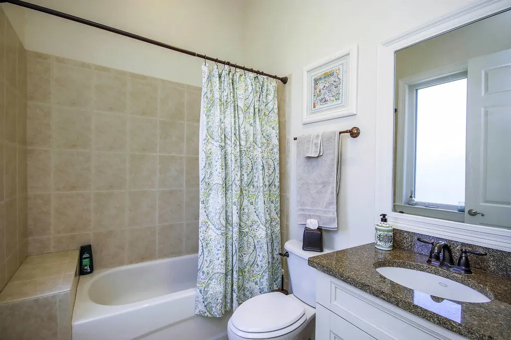 1066 Bailey Road Sanibel FL 33957