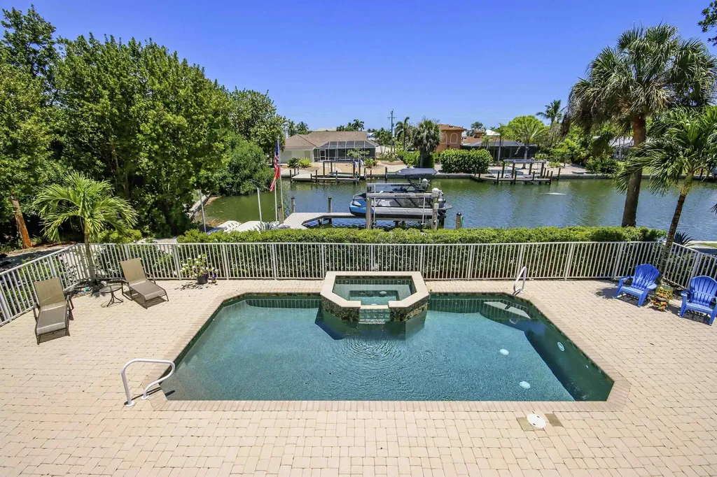 1066 Bailey Road Sanibel FL 33957