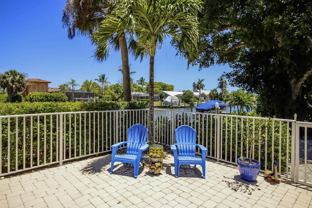 1066 Bailey Road Sanibel FL 33957