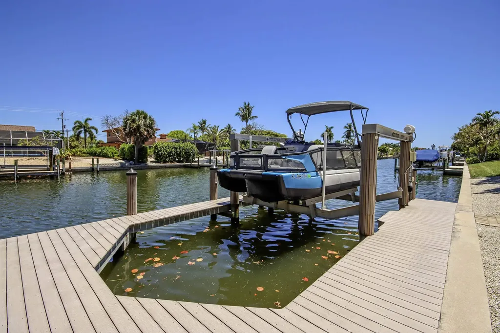 1066 Bailey Road Sanibel FL 33957