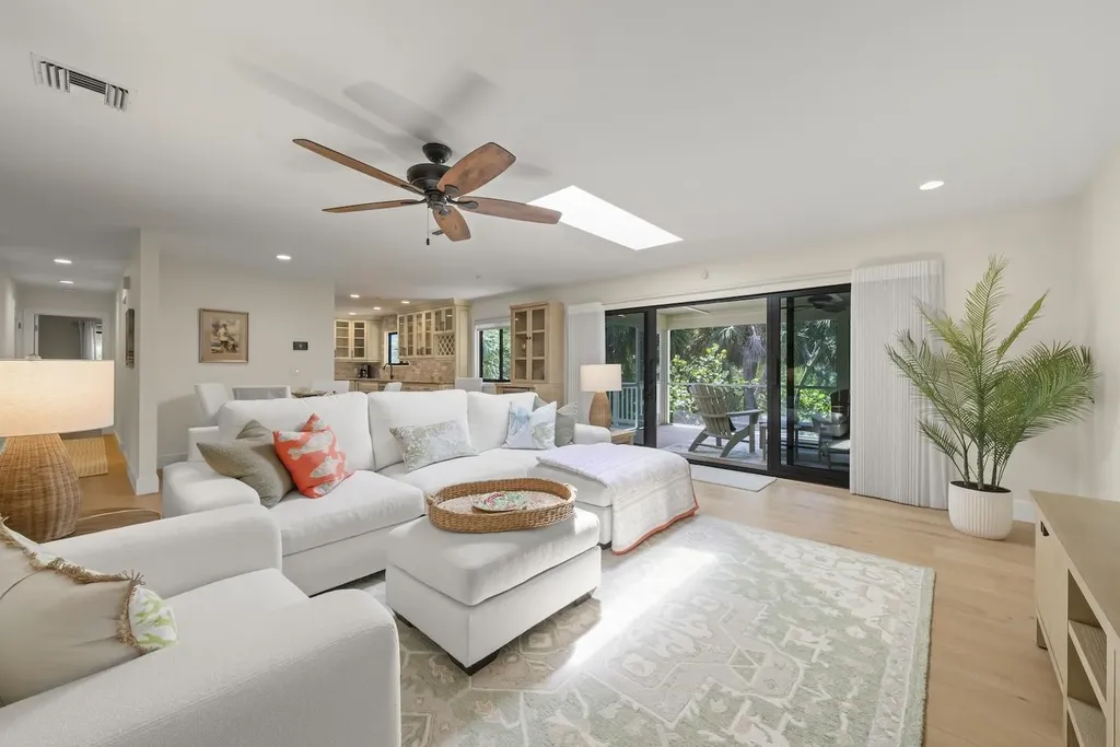 3990 Coquina Drive Sanibel FL 33957