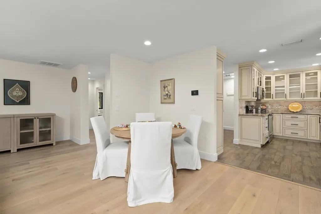 3990 Coquina Drive Sanibel FL 33957