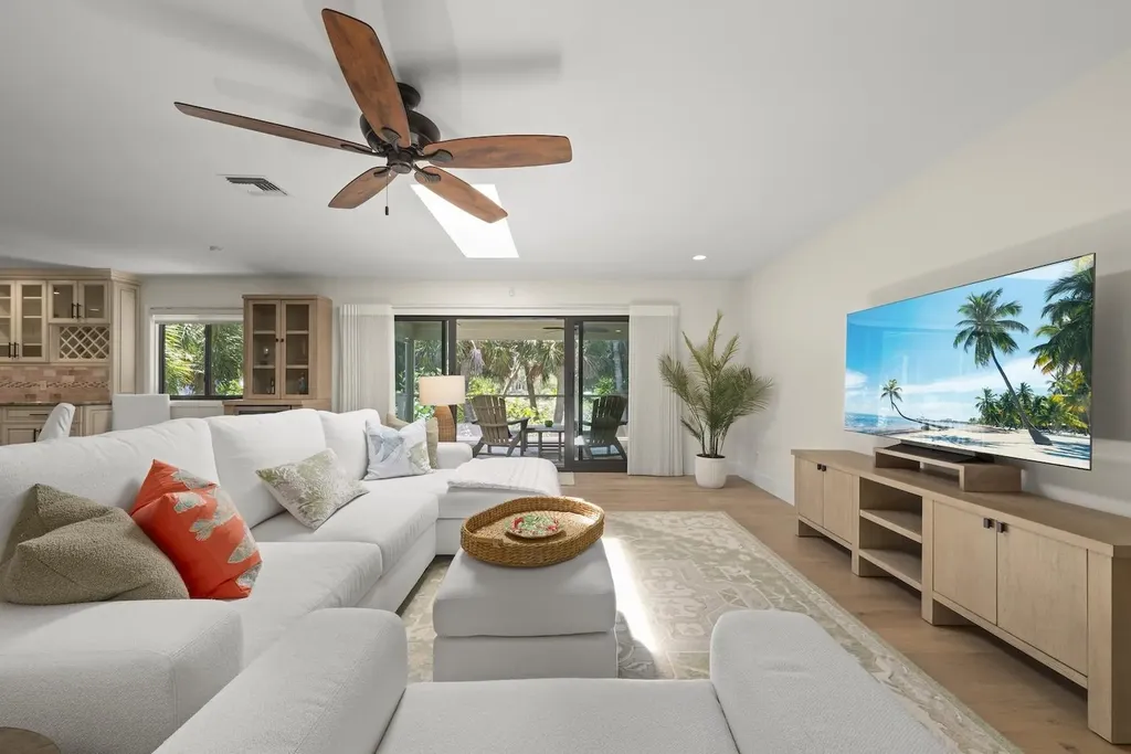 3990 Coquina Drive Sanibel FL 33957