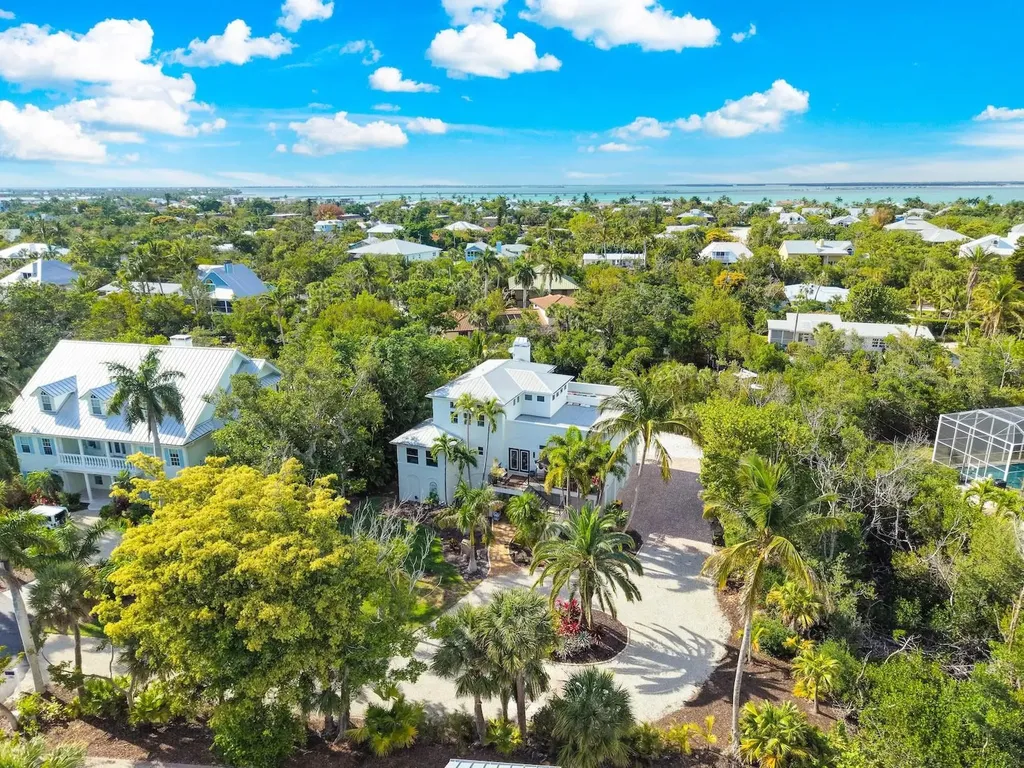 500 Kinzie Island Court Sanibel FL 33957