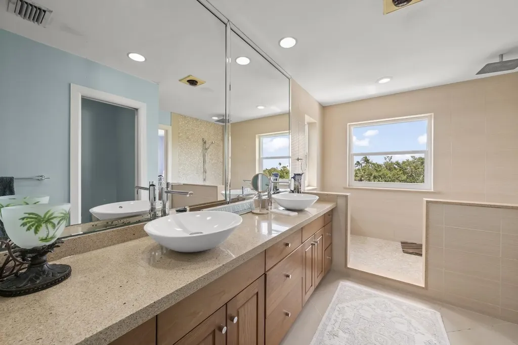 500 Kinzie Island Court Sanibel FL 33957