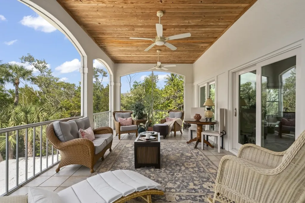 500 Kinzie Island Court Sanibel FL 33957