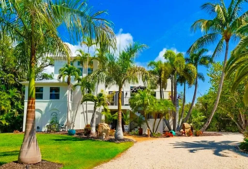 500 Kinzie Island Court Sanibel FL 33957
