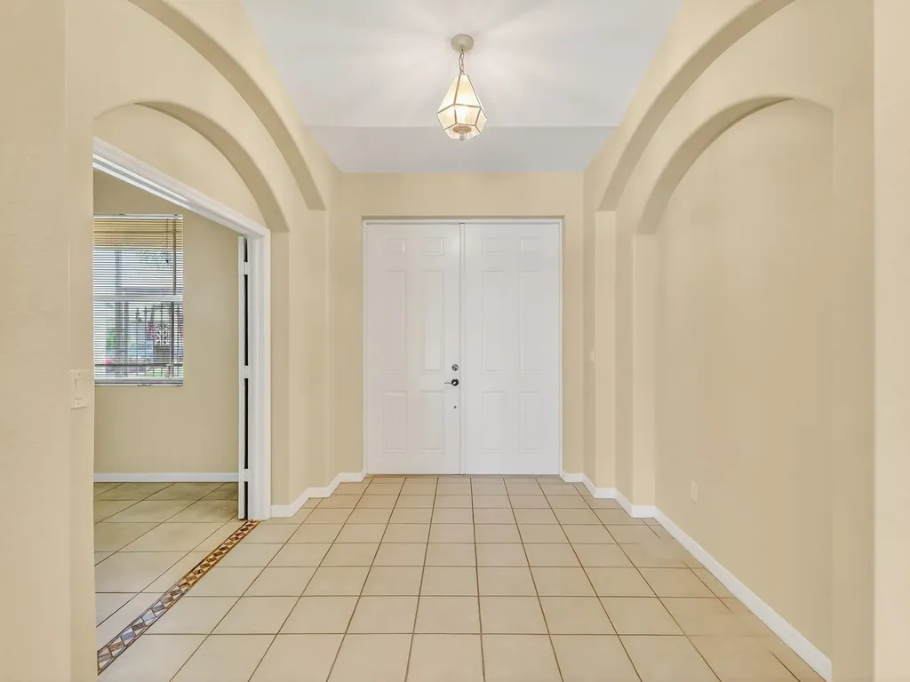 2116 SW 44th Street Cape Coral FL 33914