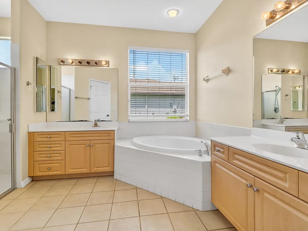 2116 SW 44th Street Cape Coral FL 33914