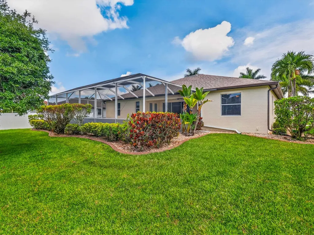 2116 SW 44th Street Cape Coral FL 33914