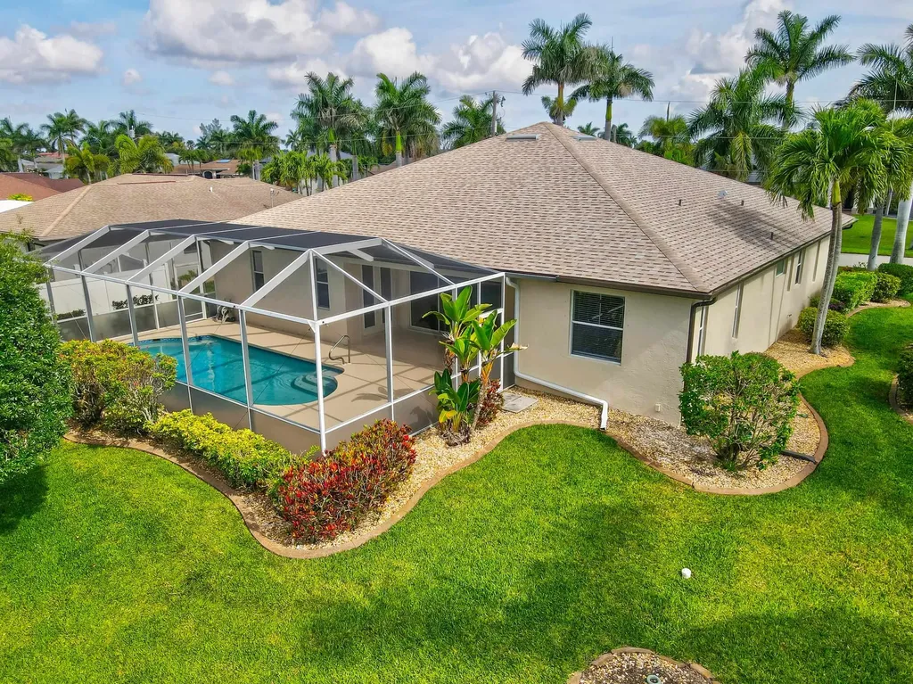 2116 SW 44th Street Cape Coral FL 33914