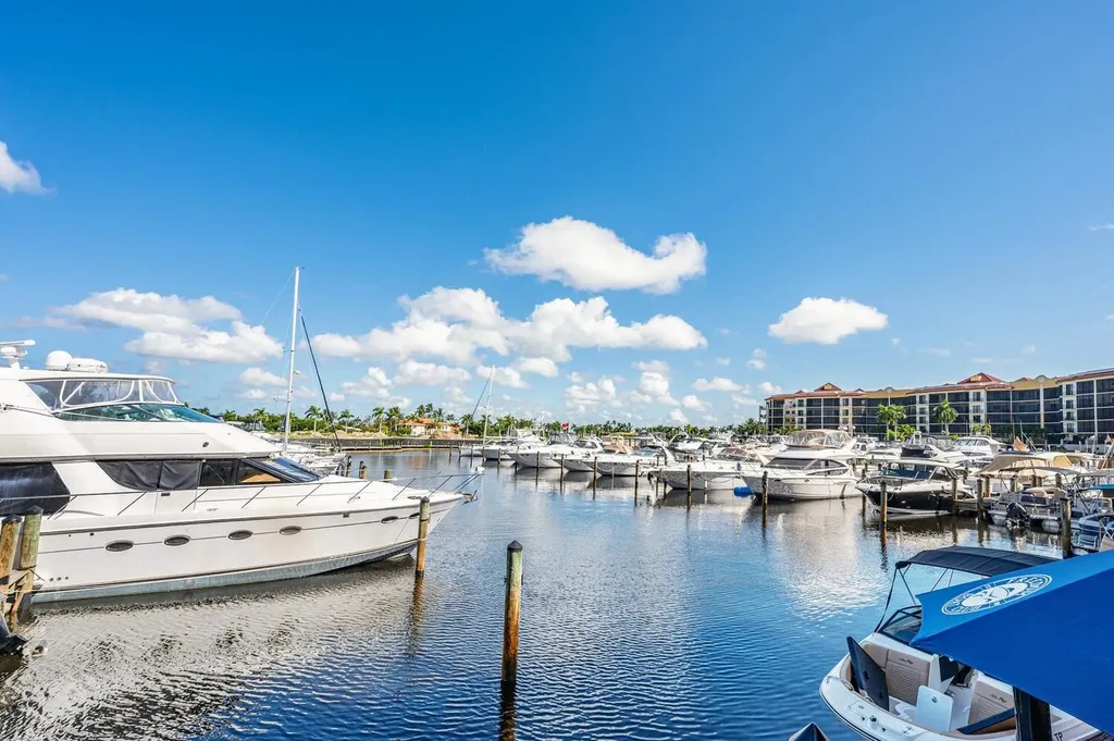 5870 Shell Cove Drive Cape Coral FL 33914