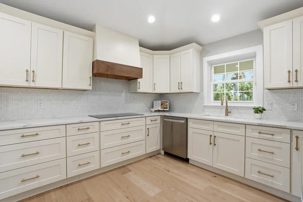 1538 Wilton Lane Sanibel FL 33957