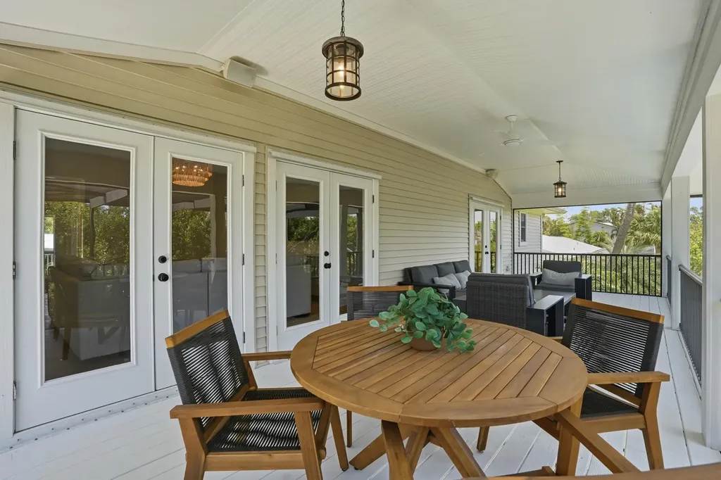 1538 Wilton Lane Sanibel FL 33957