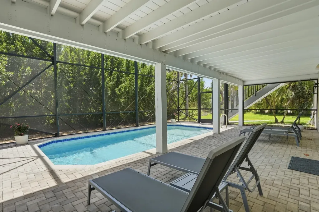 1538 Wilton Lane Sanibel FL 33957