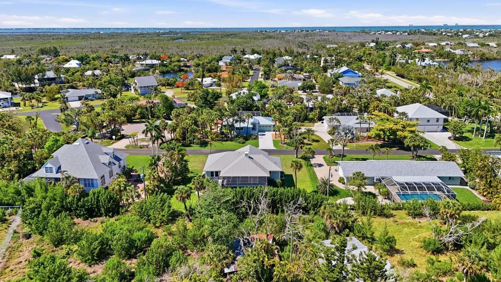 1538 Wilton Lane Sanibel FL 33957