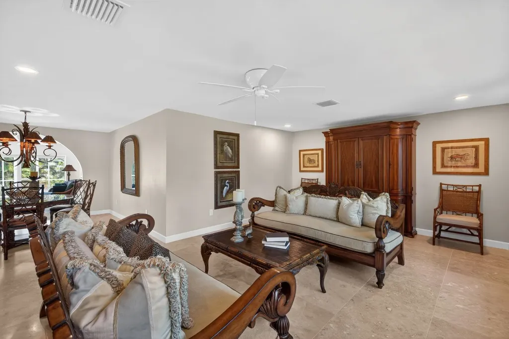 738 Anchor Drive Sanibel FL 33957